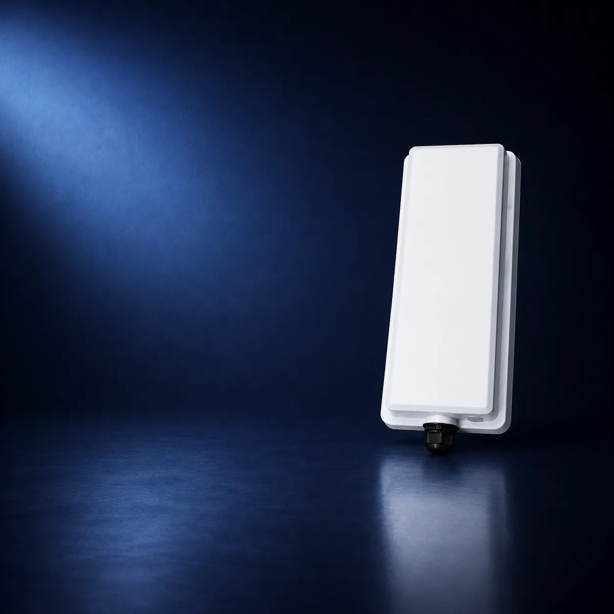 WIS X619 AF 6GHz Wi-Fi 6E panel radio